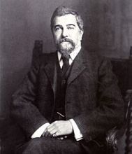 Photo of Louis Comfort Tiffany